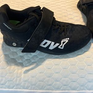 LIFTING SHOES - Invo-8 FASTLIFT (POWER G 360)